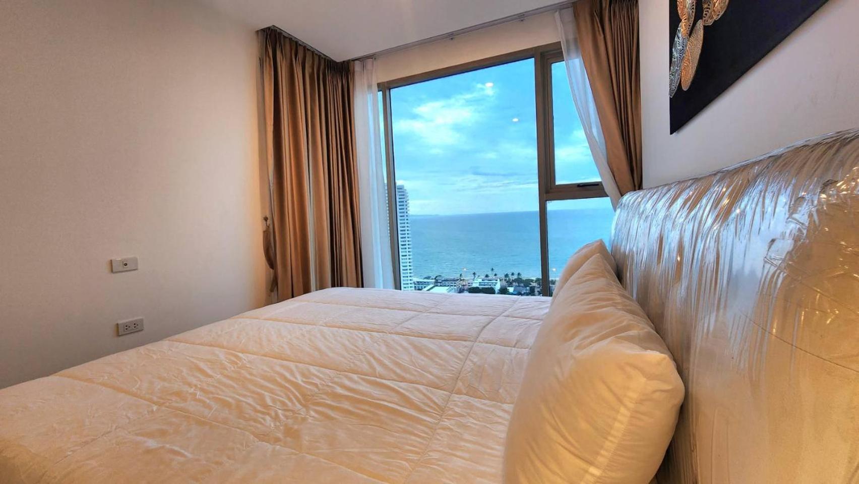 Riviera Jomtien Beach By Monthstayz Ngoại thất bức ảnh